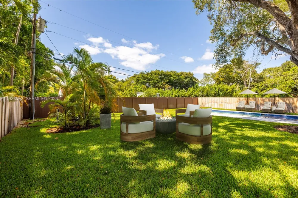 1030 NE 121st St Biscayne Park, FL 33161