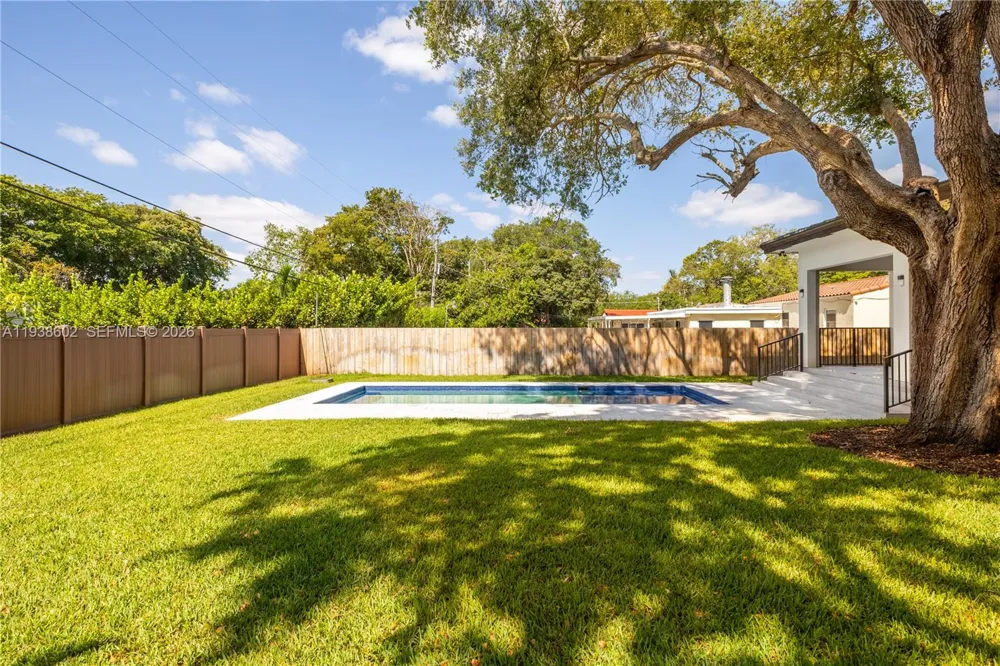 1030 NE 121st St Biscayne Park, FL 33161