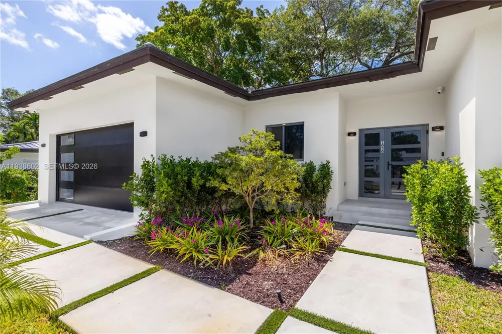 1030 NE 121st St Biscayne Park, FL 33161