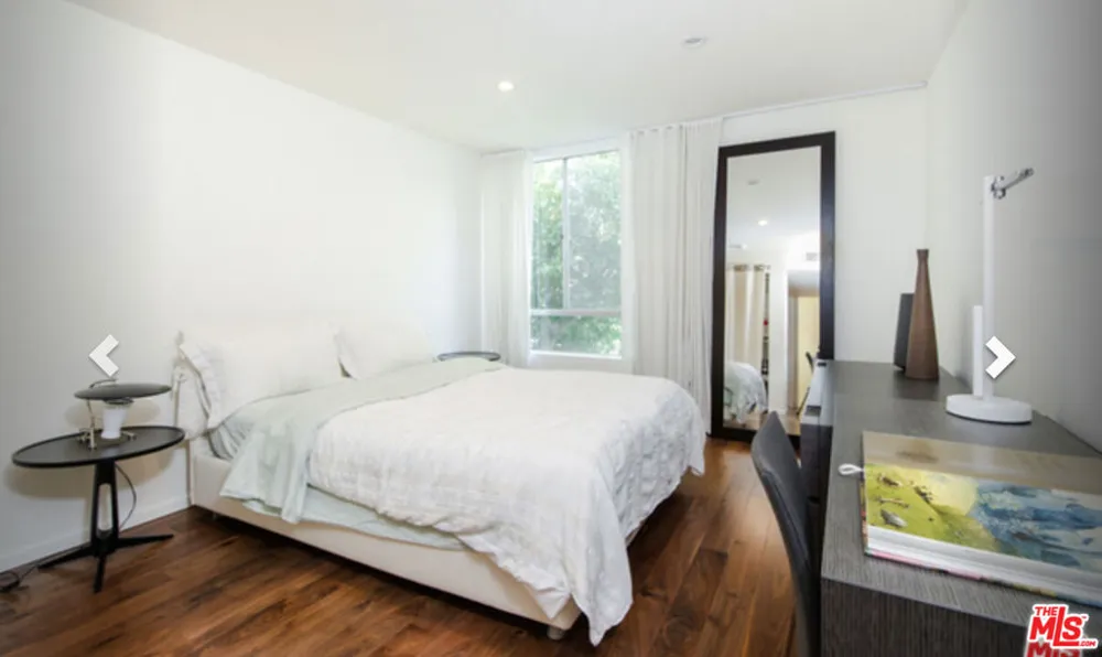 406 Oakhurst Drive #204 Beverly Hills, CA 90210