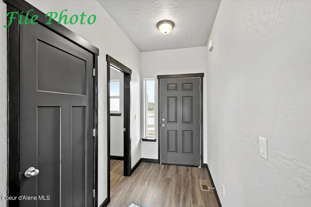 1119 Jersey Street Sandpoint, ID 83864