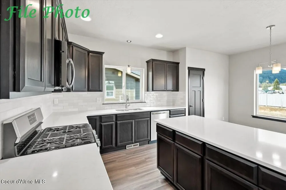 1119 Jersey Street Sandpoint, ID 83864