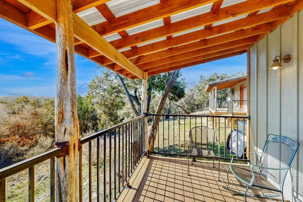 961 Buttercup Lane Wimberley, TX 78676