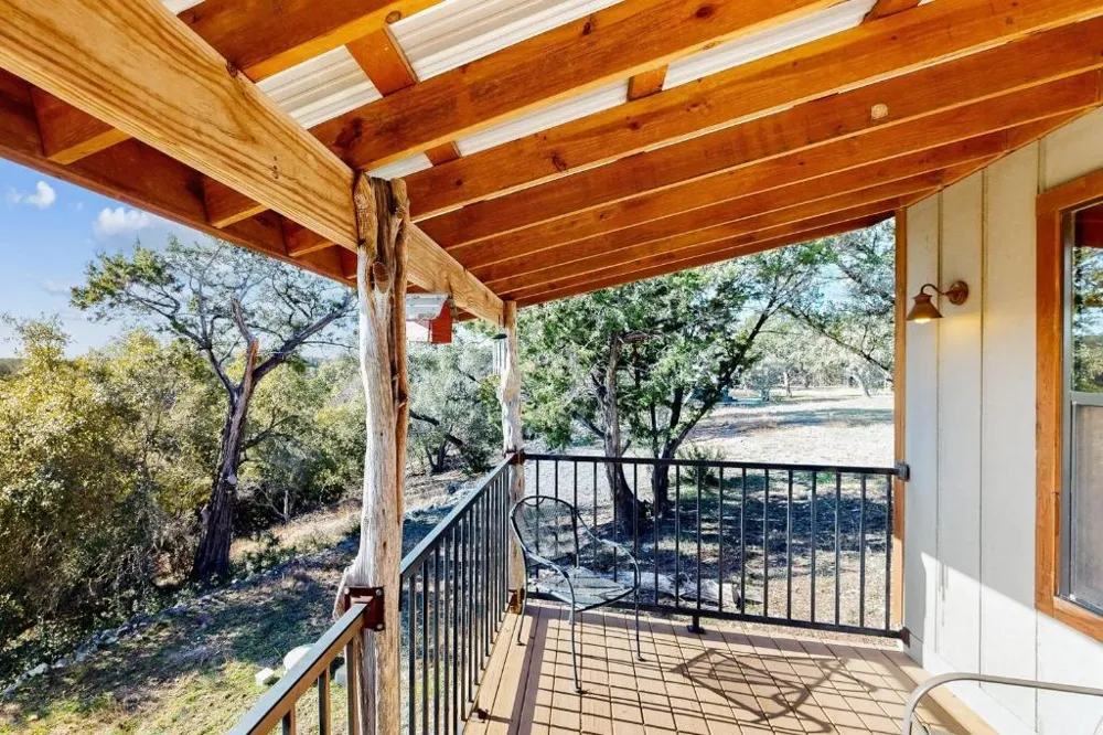 961 Buttercup Lane Wimberley, TX 78676
