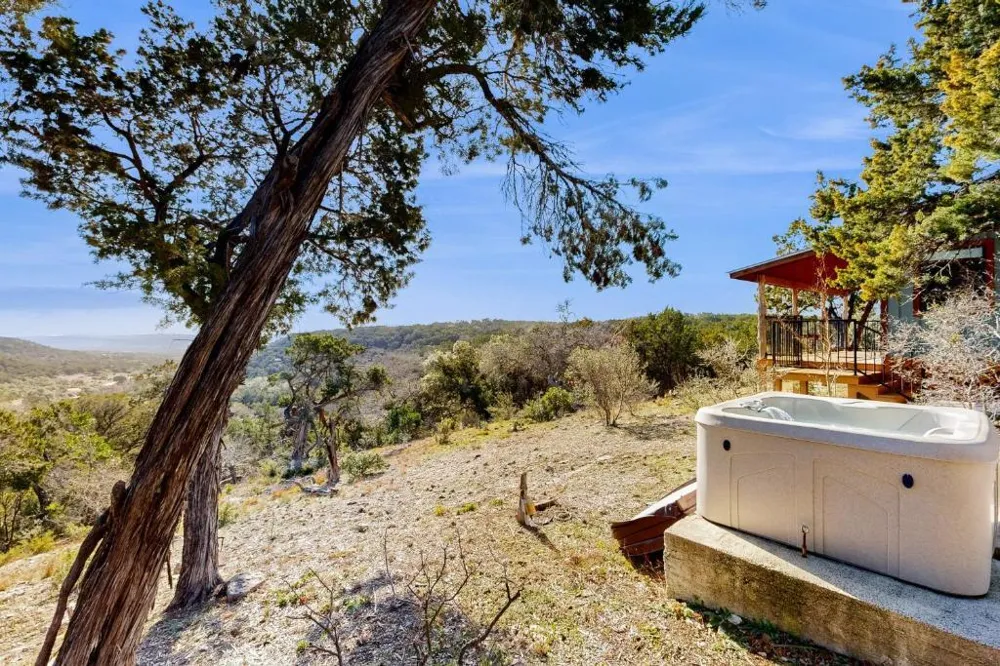 961 Buttercup Lane Wimberley, TX 78676