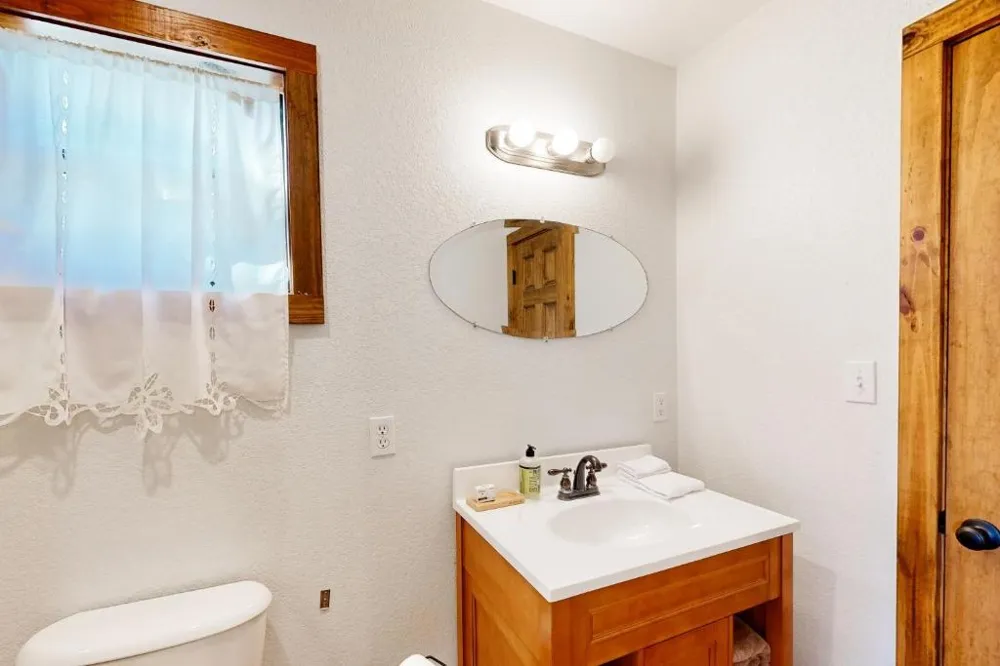961 Buttercup Lane Wimberley, TX 78676