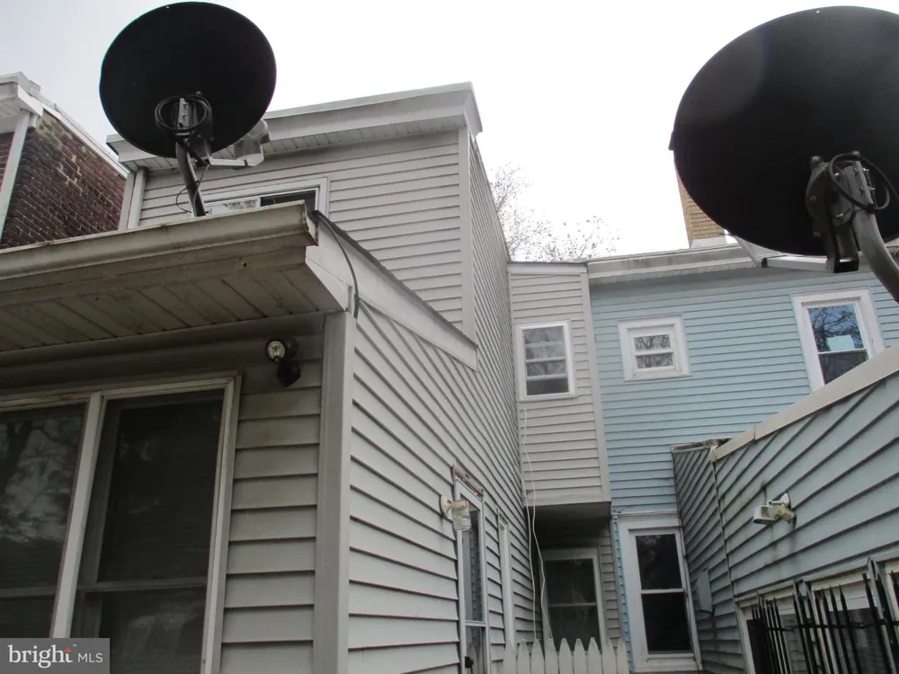 122 HEWITT STREET Trenton, NJ 08611