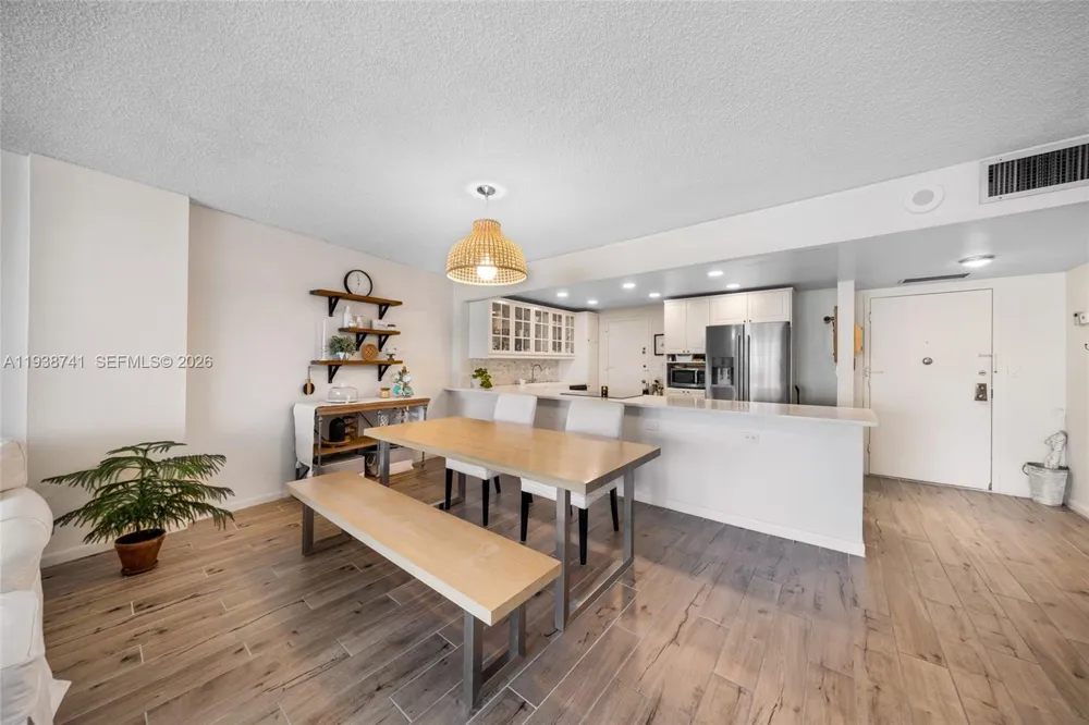 3800 S Ocean Dr #817 Hollywood, FL 33019
