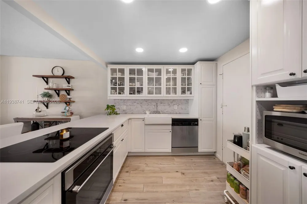 3800 S Ocean Dr #817 Hollywood, FL 33019