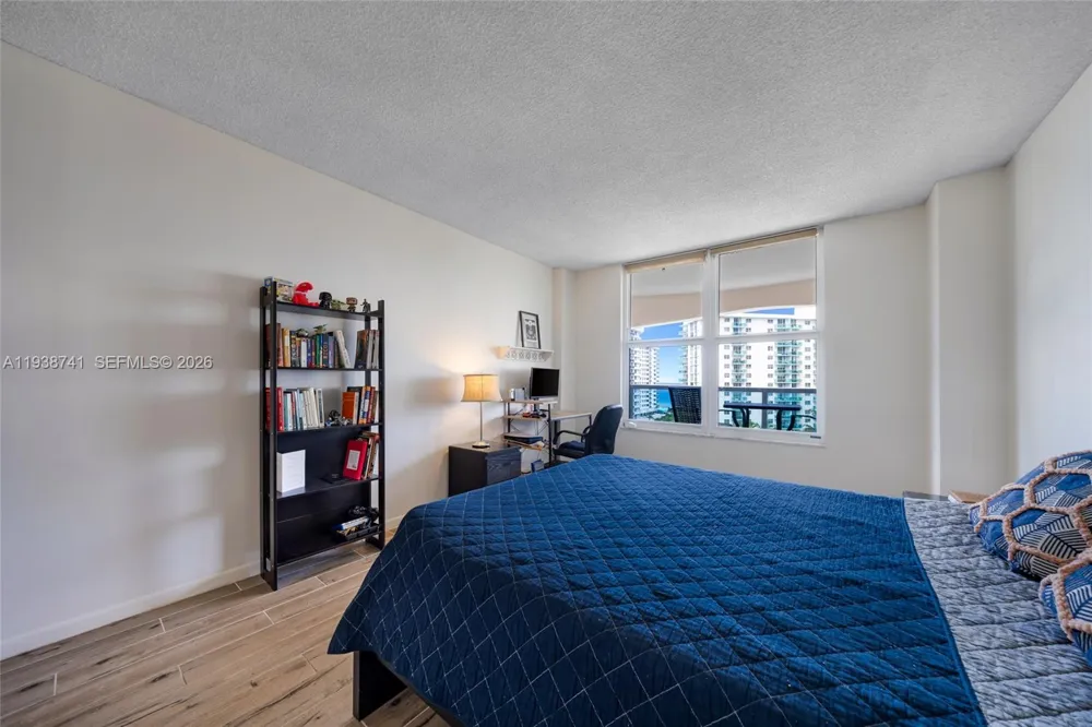 3800 S Ocean Dr #817 Hollywood, FL 33019