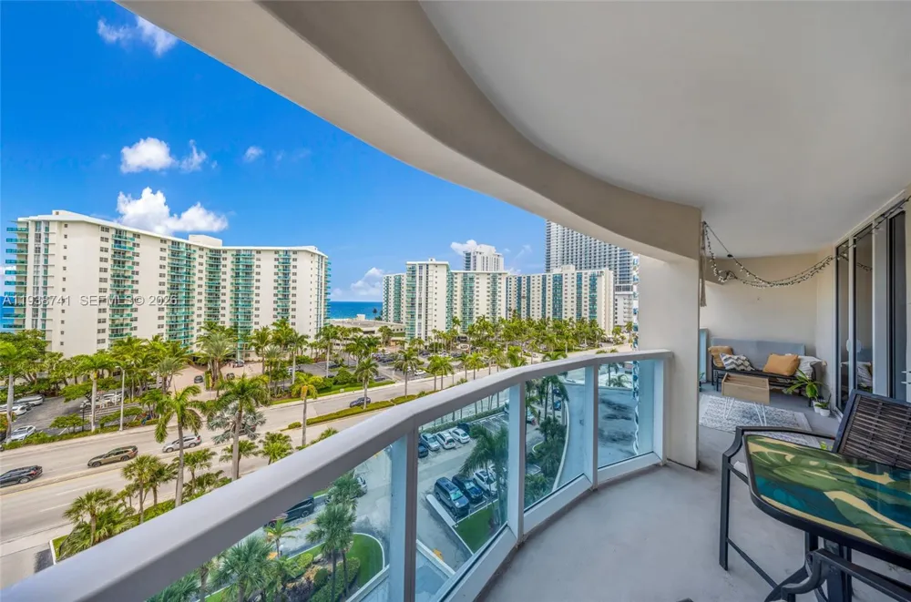 3800 S Ocean Dr #817 Hollywood, FL 33019