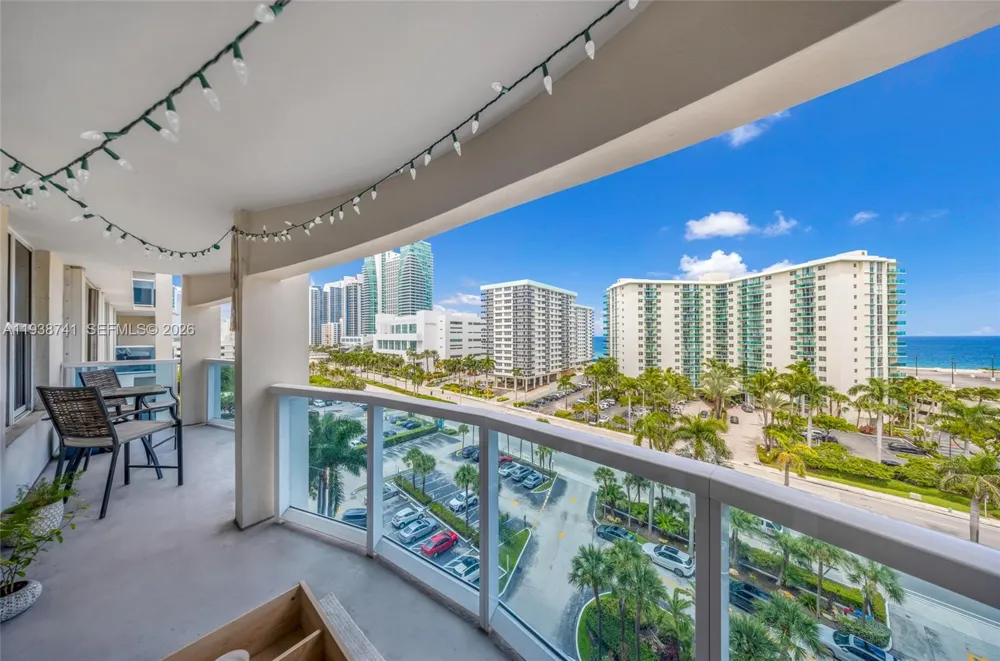 3800 S Ocean Dr #817 Hollywood, FL 33019