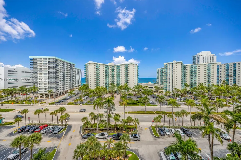 3800 S Ocean Dr #817 Hollywood, FL 33019