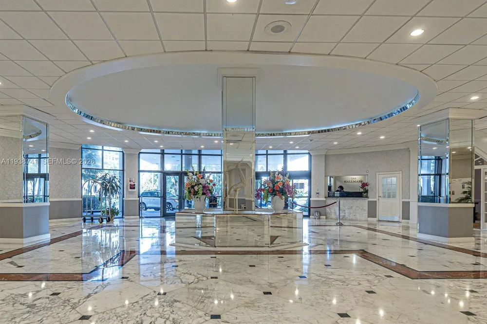 3800 S Ocean Dr #817 Hollywood, FL 33019