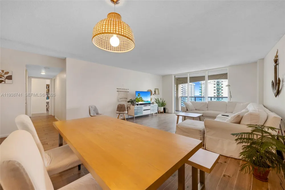 3800 S Ocean Dr #817 Hollywood, FL 33019