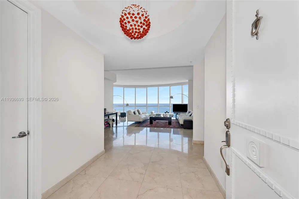 18101 Collins Ave #1609 Sunny Isles Beach, FL 33160