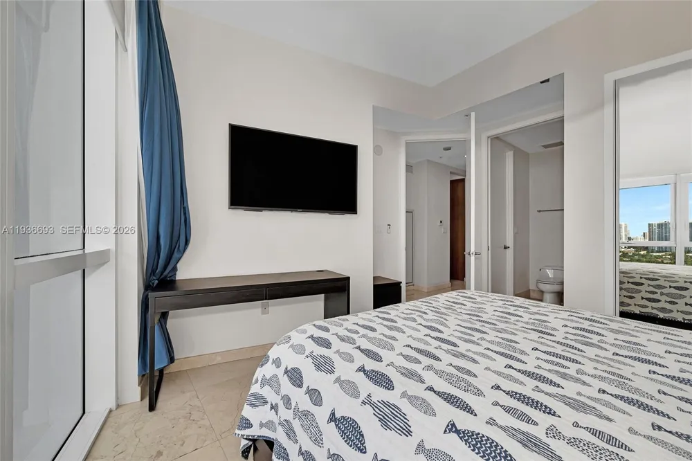 18101 Collins Ave #1609 Sunny Isles Beach, FL 33160