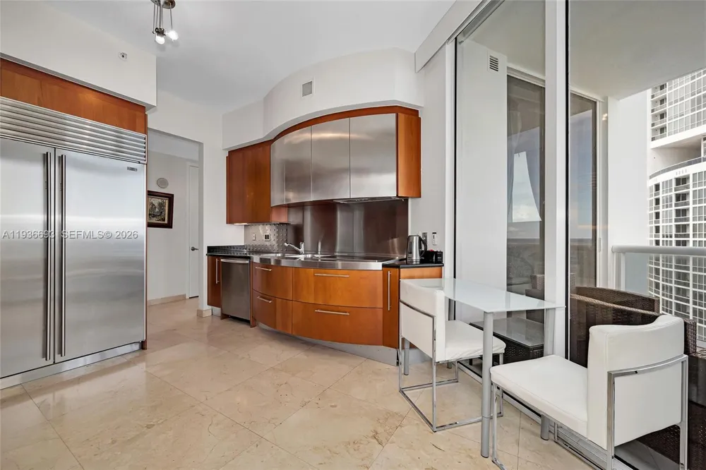 18101 Collins Ave #1609 Sunny Isles Beach, FL 33160