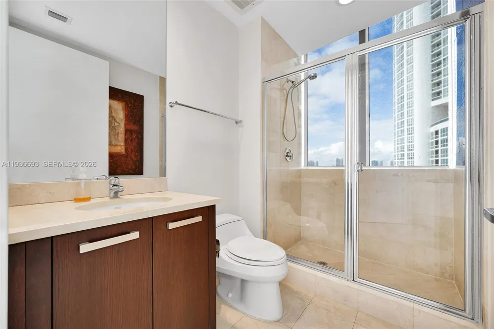 18101 Collins Ave #1609 Sunny Isles Beach, FL 33160