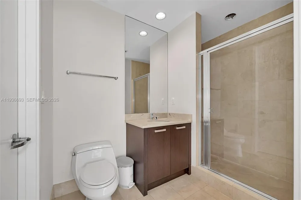 18101 Collins Ave #1609 Sunny Isles Beach, FL 33160