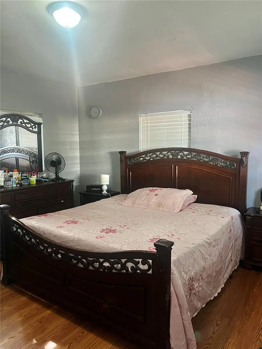 289 NW 109th St Miami, FL 33168