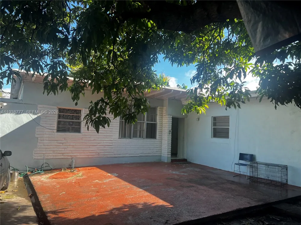 289 NW 109th St Miami, FL 33168