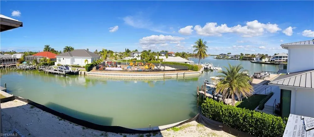 654 Bamboo Ct Marco Island, FL 34145