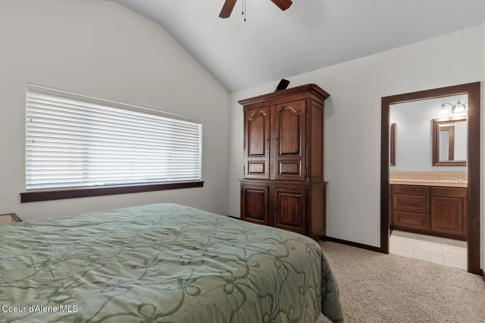 3260 W MAGISTRATE LOOP Hayden, ID 83835