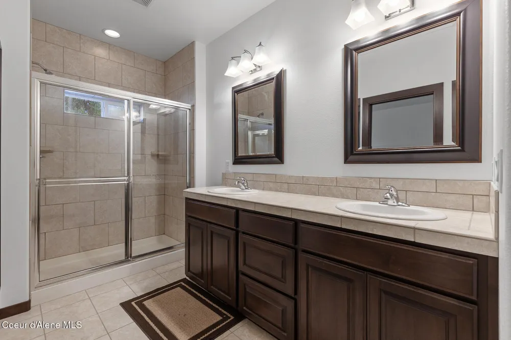 3260 W MAGISTRATE LOOP Hayden, ID 83835