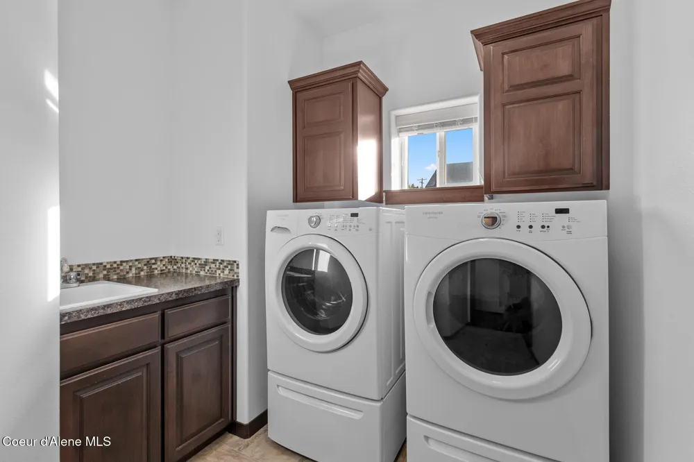 3260 W MAGISTRATE LOOP Hayden, ID 83835