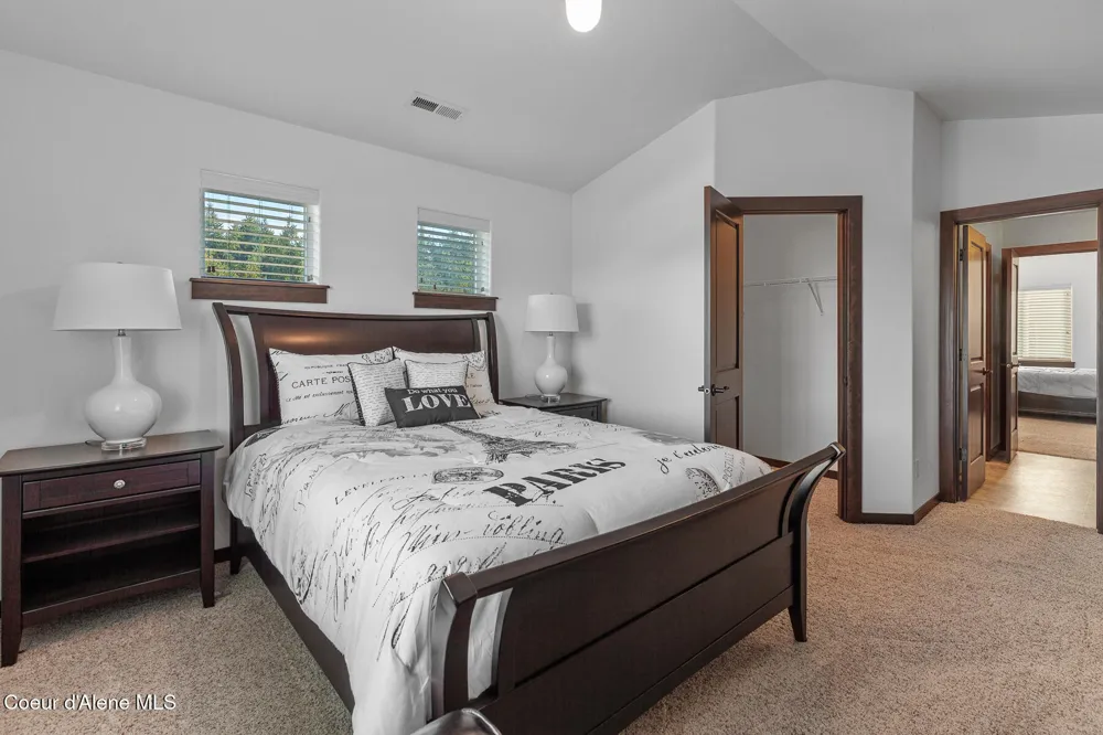 3260 W MAGISTRATE LOOP Hayden, ID 83835