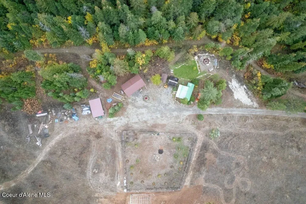 20308 E Canary Creek Road Cataldo, ID 83810