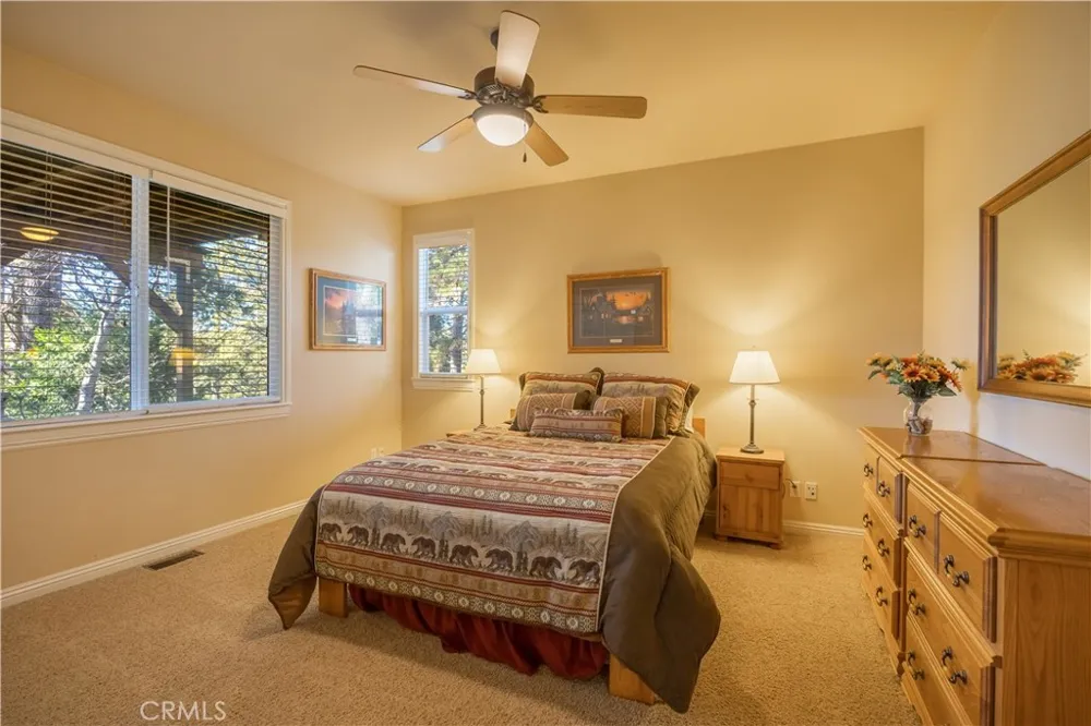 173 Grizzly Road Lake Arrowhead, CA 92352
