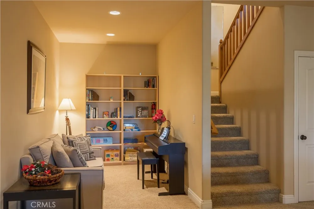 173 Grizzly Road Lake Arrowhead, CA 92352