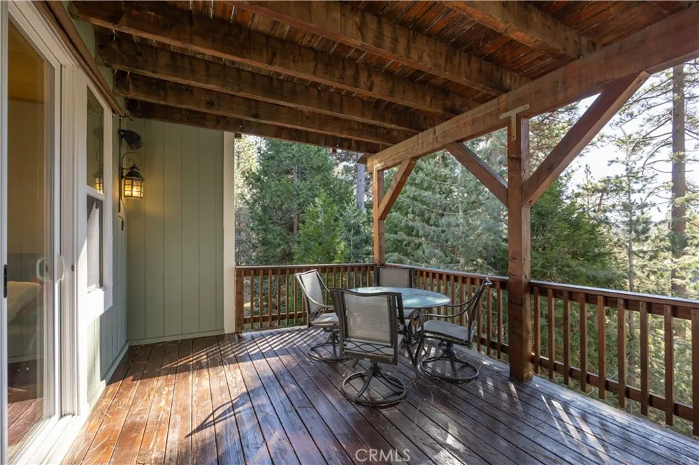 173 Grizzly Road Lake Arrowhead, CA 92352
