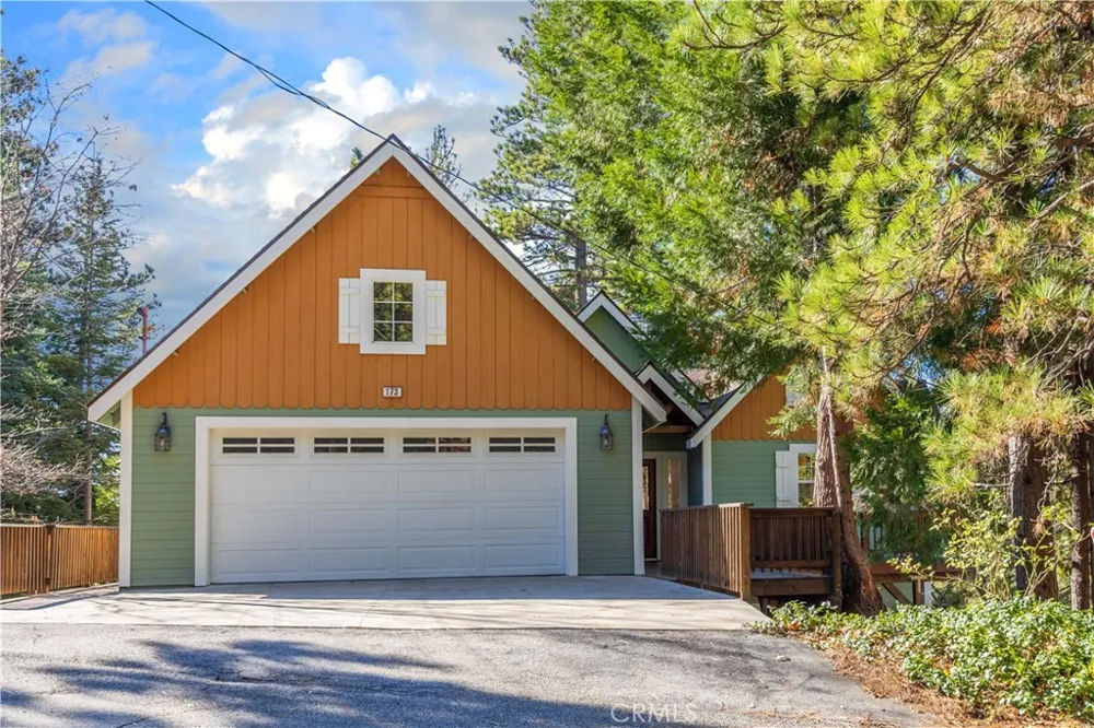 173 Grizzly Road Lake Arrowhead, CA 92352