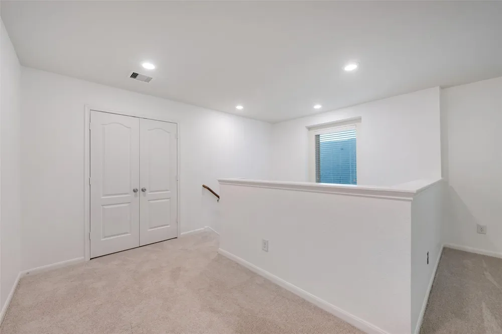 4006 Streambed Trail Houston, TX 77068
