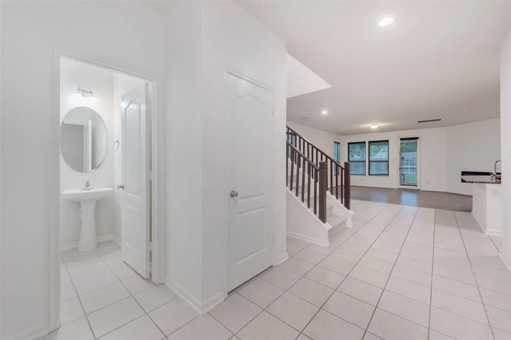 4006 Streambed Trail Houston, TX 77068
