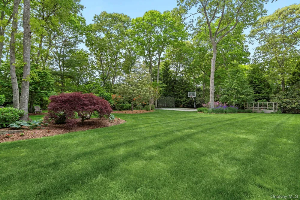 47 Bridle Path Remsenburg, NY 11960