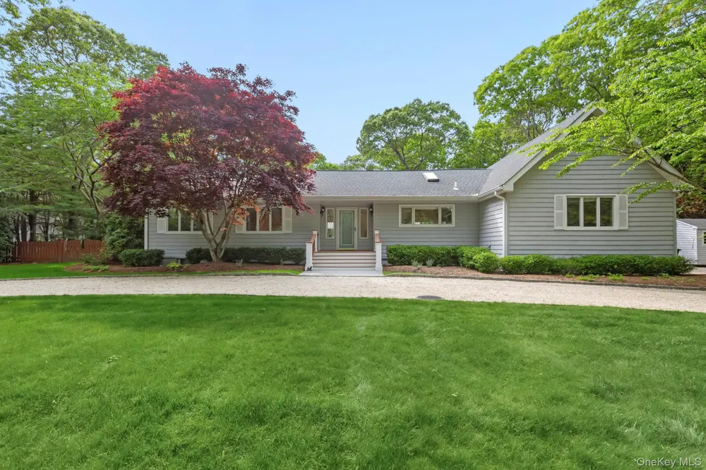 47 Bridle Path Remsenburg, NY 11960