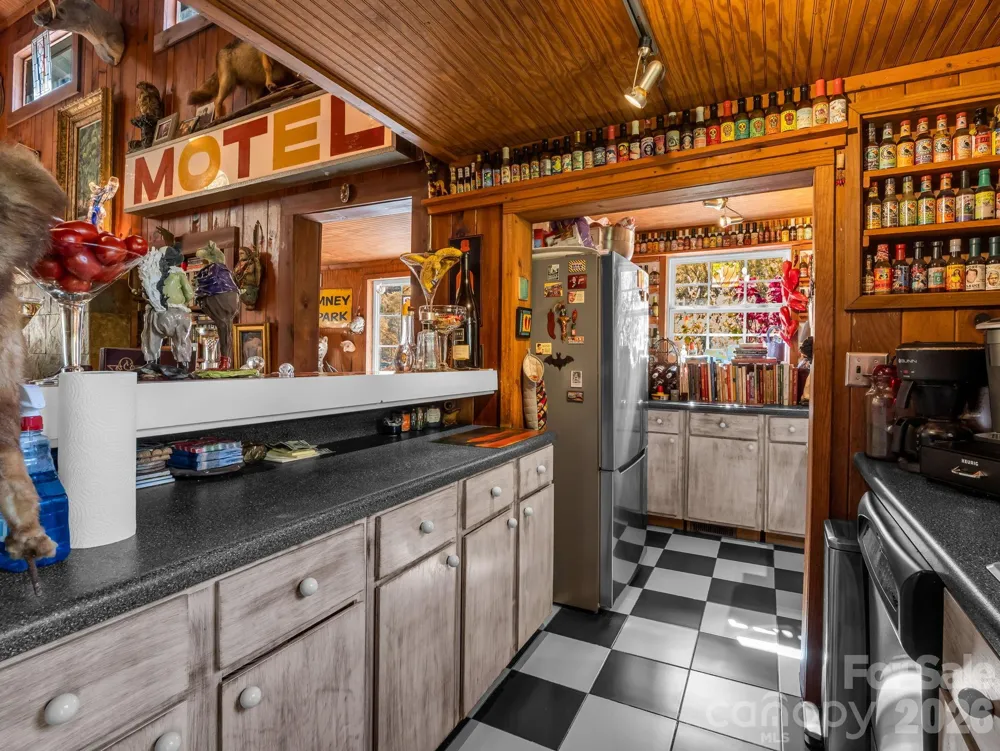 712 Main Street Chimney Rock, NC 28720