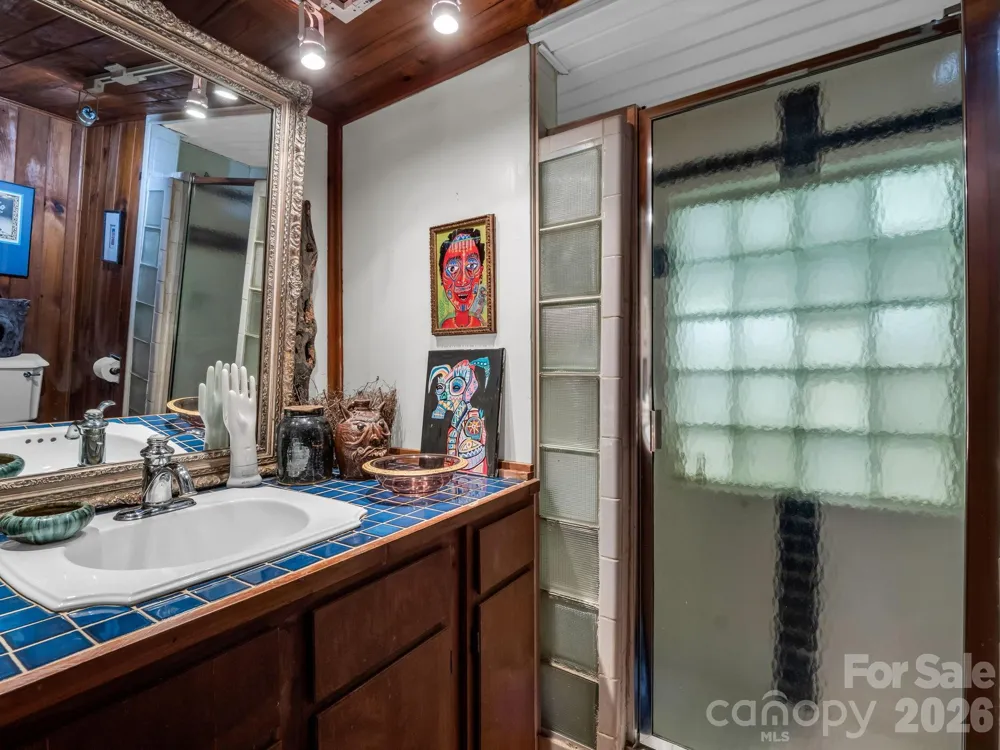 712 Main Street Chimney Rock, NC 28720