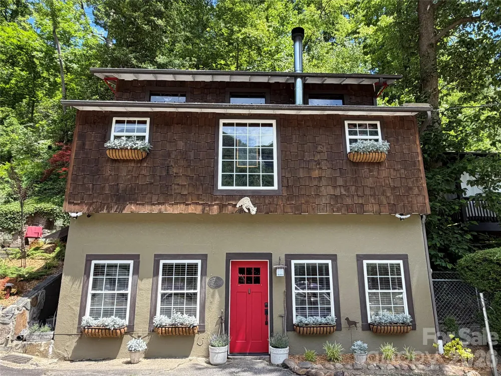 712 Main Street Chimney Rock, NC 28720