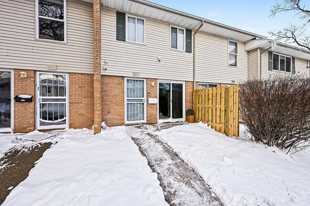 3407 Kenbrooke Court Kalamazoo, MI 49006