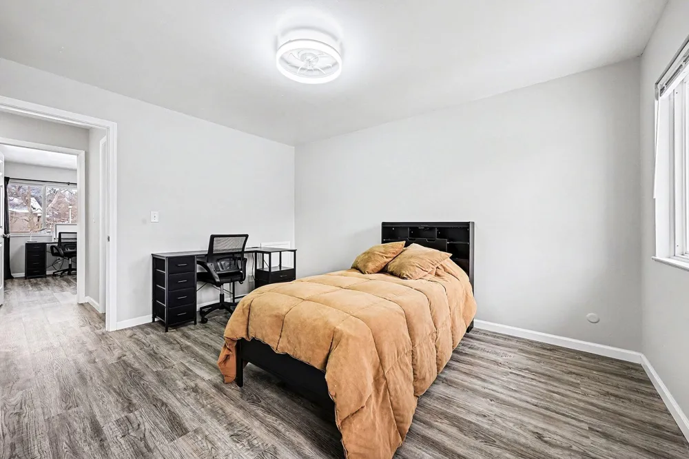 3407 Kenbrooke Court Kalamazoo, MI 49006