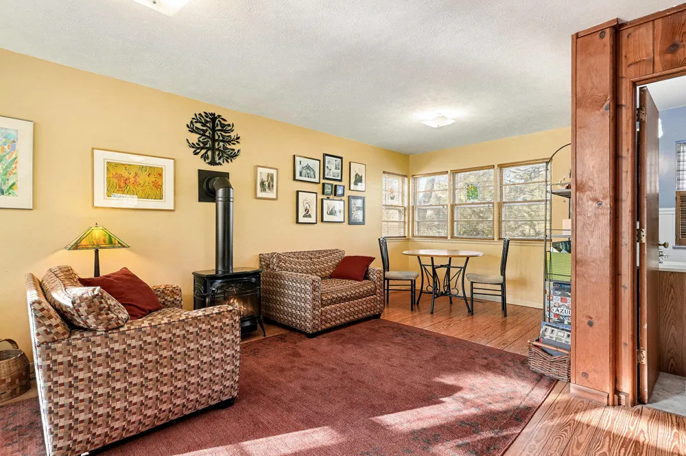 61100 Quinnesec Road Cassopolis, MI 49031
