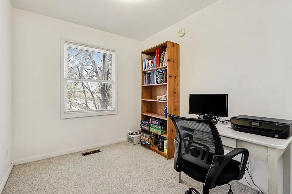 61100 Quinnesec Road Cassopolis, MI 49031