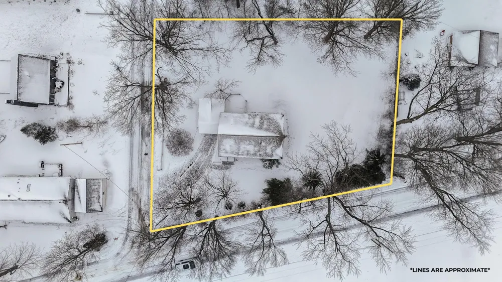 61100 Quinnesec Road Cassopolis, MI 49031