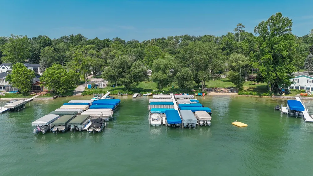 61100 Quinnesec Road Cassopolis, MI 49031