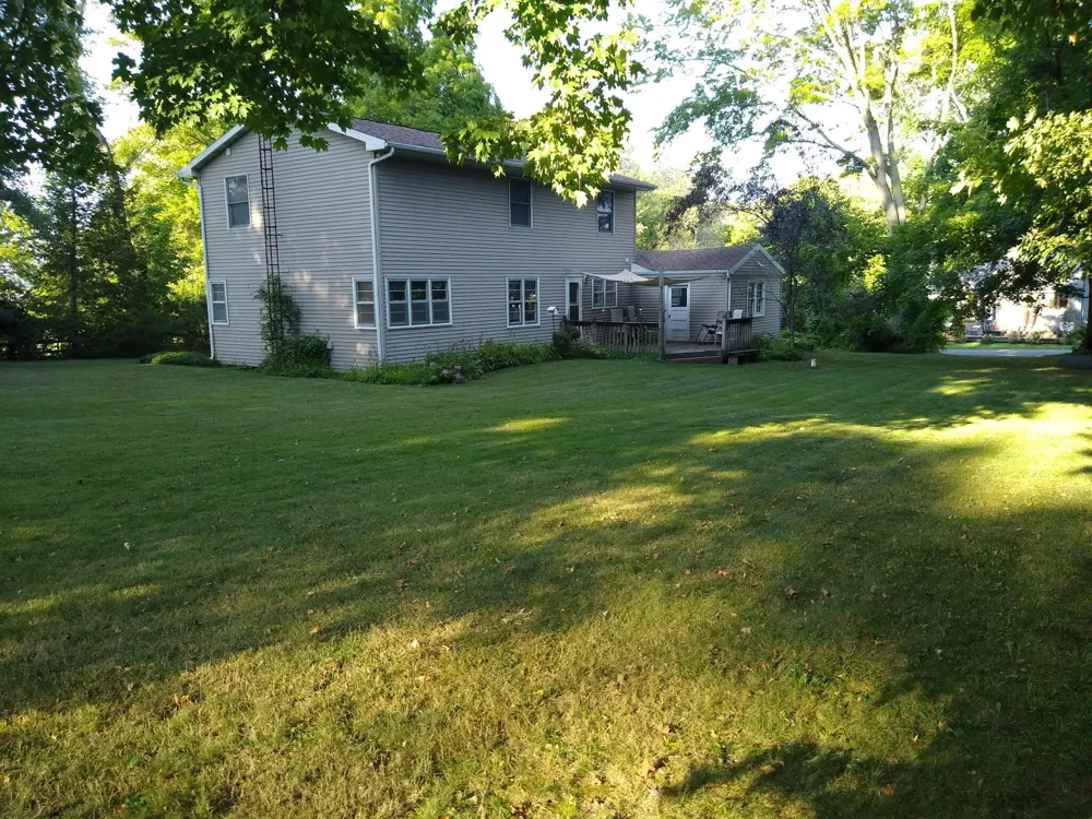 61100 Quinnesec Road Cassopolis, MI 49031